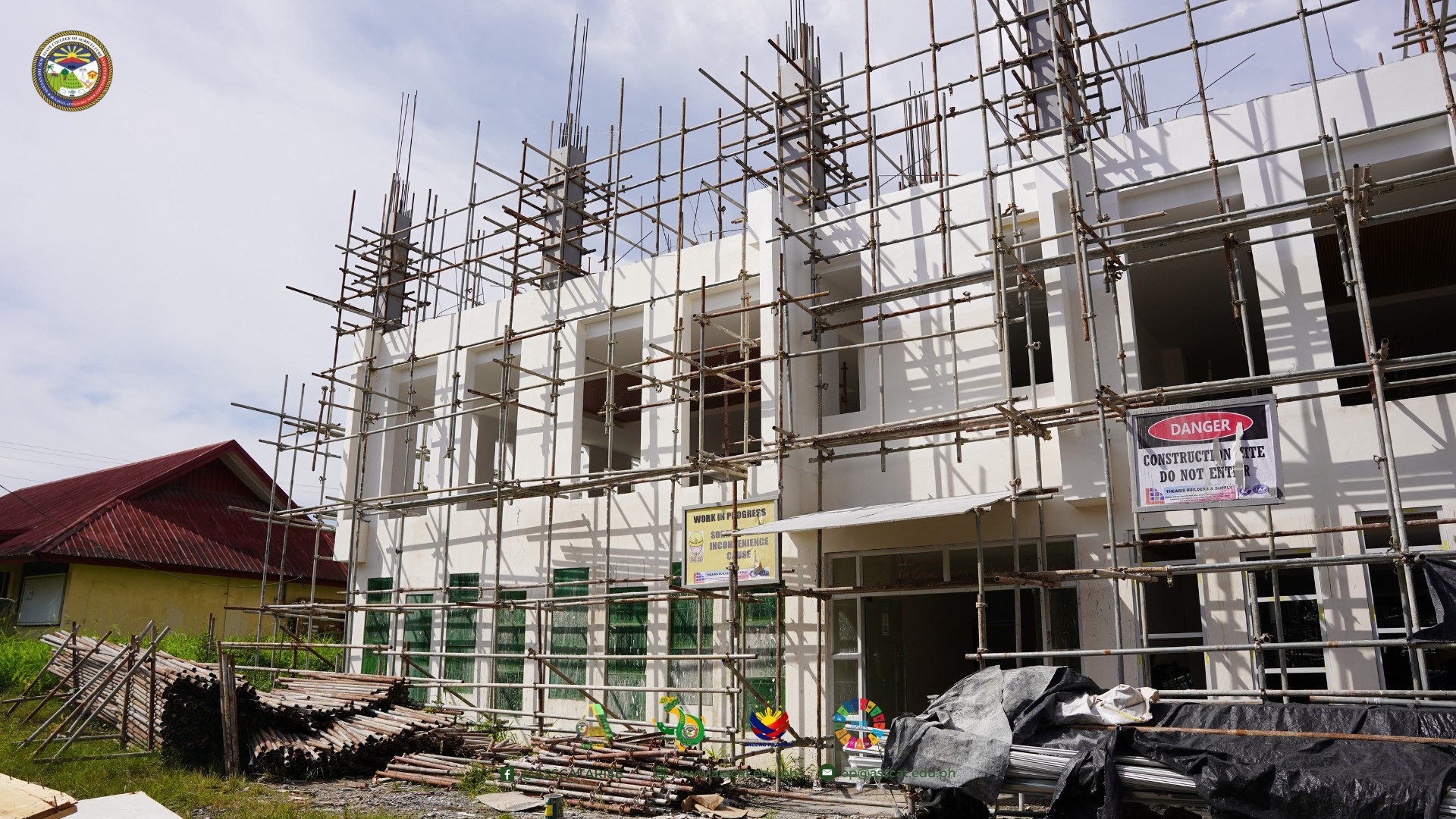 558917317_826467336404316_7448857685270143213_n